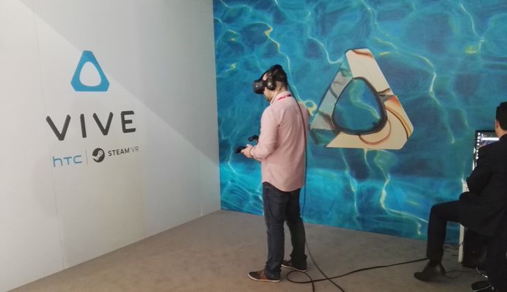 show actions goggles HTC Vive