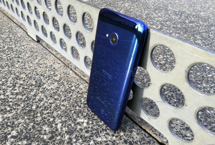 HTC U11 Life HTC U11 Life