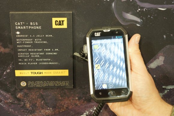 Cat B15 – A Phone For An Excavator :: GSMchoice.com