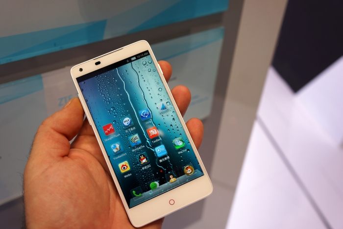 Zte nubia z5 lte Primetime zte nubia z5 lte Inc