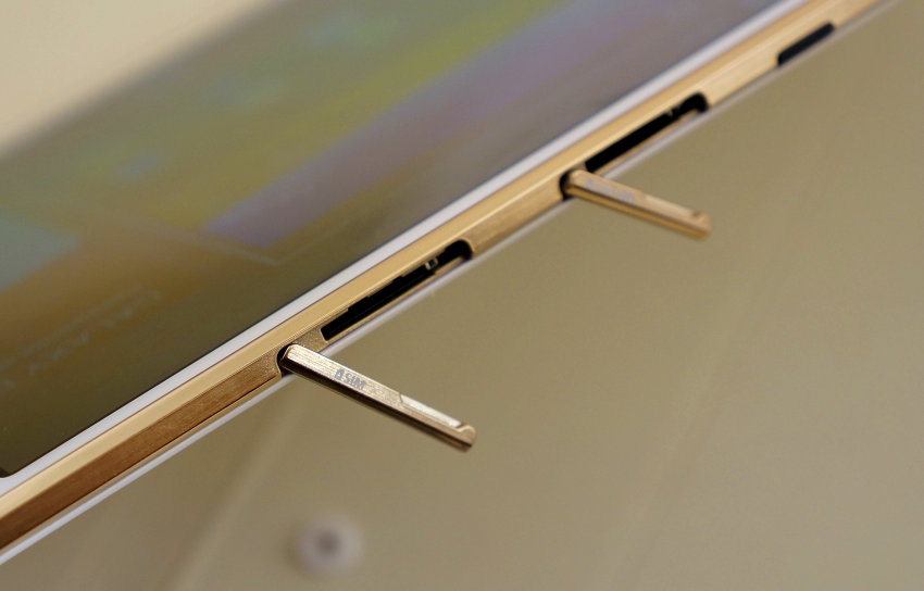 galaxy tab a 8.4 screen replacement