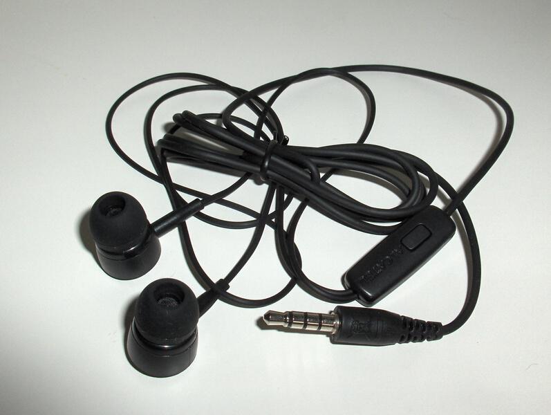 alcatel earphones