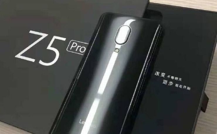 Lenovo Z5 Pro na żywo: rzeczywiście jest bezramkowy