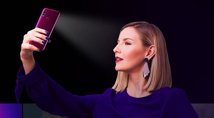 LG W10 LG W10