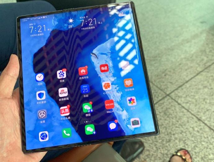 Huawei Mate X niekoniecznie gotów do debiutu