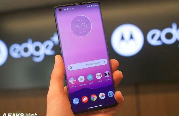 Motorola Edge+ - jak wygląda w rzeczywistości?