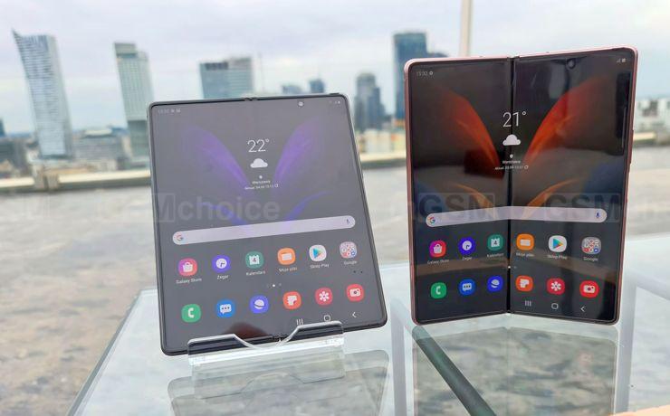 Samsung Galaxy Z Fold 2 5G Samsung Galaxy Z Fold 2 5G