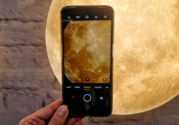 Czy 5G w smartfonach ze średniej półki ma przyszłość?
