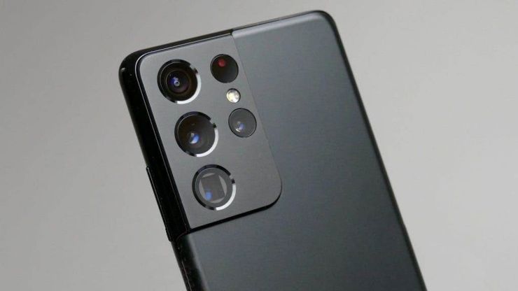 Samsung nie ulepszy aparatów w Galaxy S22 Ultra