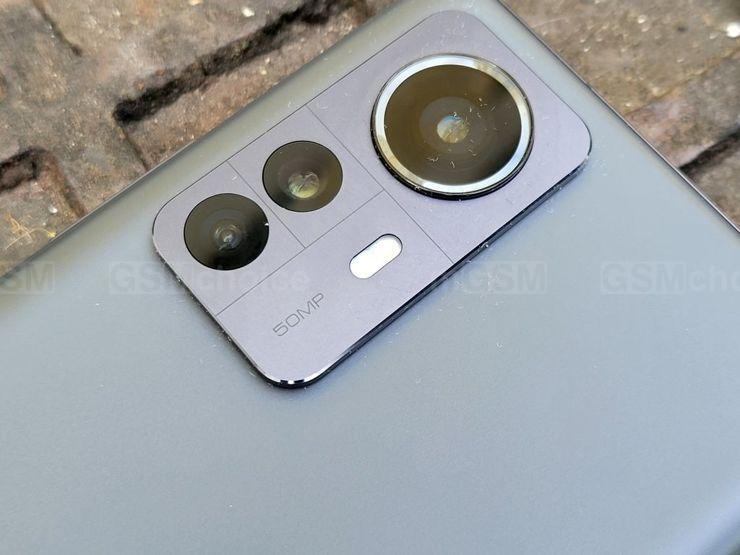 Aparat Xiaomi 12 Pro dorównuje dwuletniemu Vivo X50 Pro+