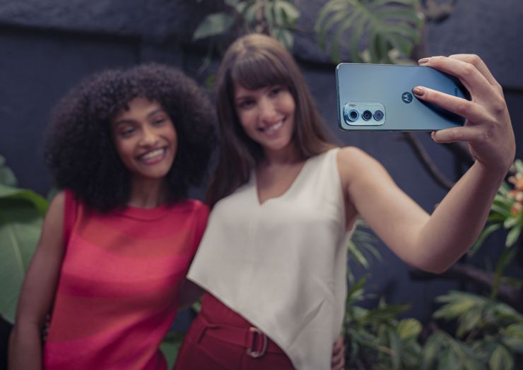 Motorola Edge 30 - światowa i polska premiera