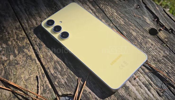 Samsung Galaxy S25 FE przechowa więcej plików?