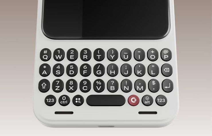 Clicks Communicator - QWERTY wraca! Duchowy spadkobierca BlackBerry