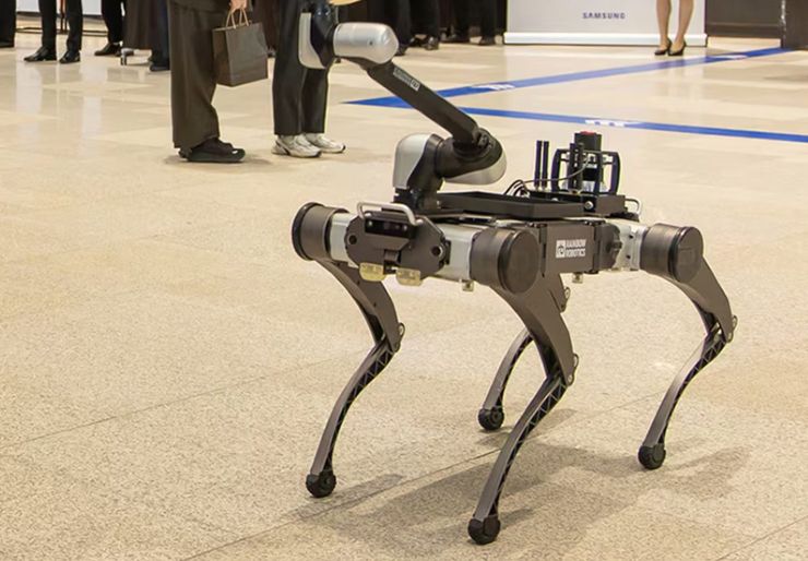 Samsung rozwija dział robotyki, ale na humanoidy jeszcze poczekamy