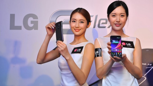 Rusza ogólnoświatowa sprzedaż LG G Flex