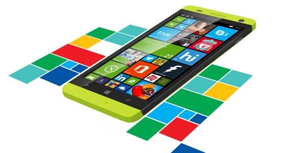 Xolo Win Q1000: Windows w oparach curry