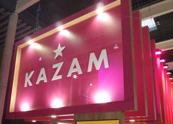 MWC 2015: Smukłe nowości Kazama
