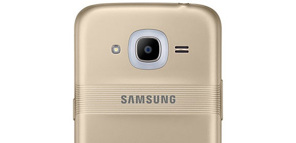 Zdjęcia Samsunga Galaxy J2 (2016) ukazują powiadomienia Smart Glow