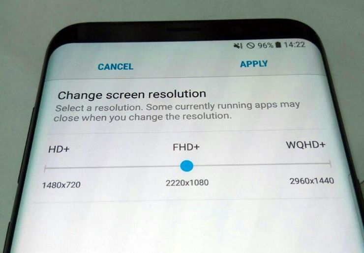 Samsung Galaxy S8 z nietypową rozdzielczością i aspektem ekranu