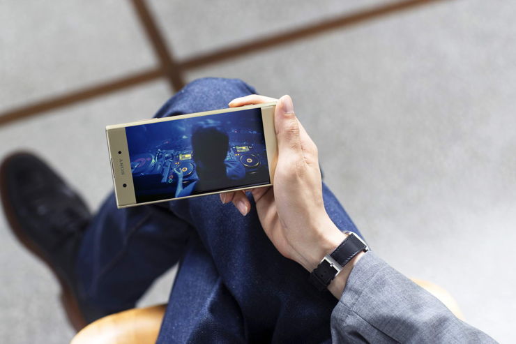 IFA2017 - Sony Xperia XA1 Plus: cicha premiera