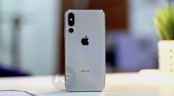 iPhone z trzema aparatami?!