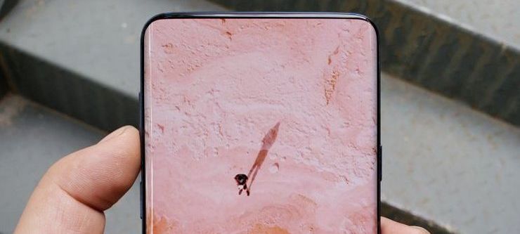 A nuż to Galaxy S10? Nie mam niczego przeciwko... A nuż to Galaxy S10? Nie mam niczego przeciwko...