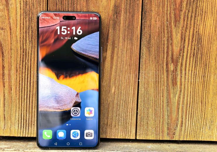 Mocna konfiguracja i świetny aparat w smartfonie ze średniej półki