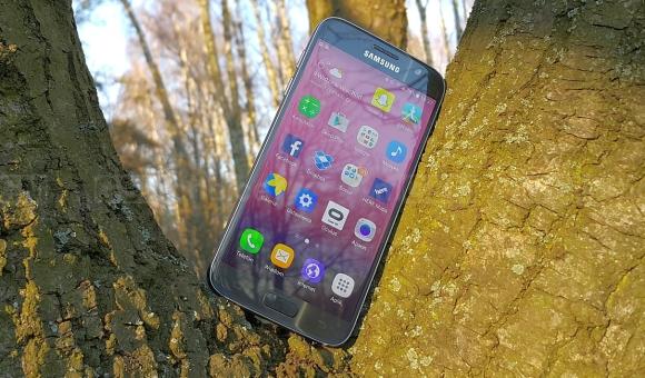 Samsung Galaxy S7 Samsung Galaxy S7