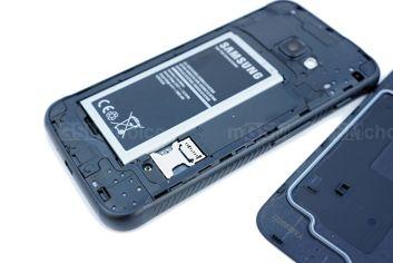 Samsung Galaxy Xcover 4 i jego otwierana obudowa