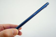 Honor View20 - krawędzie i aparaty