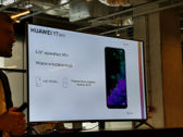 Huawei Y7 2019 w prezentacji Krzysztofa Tomczyka