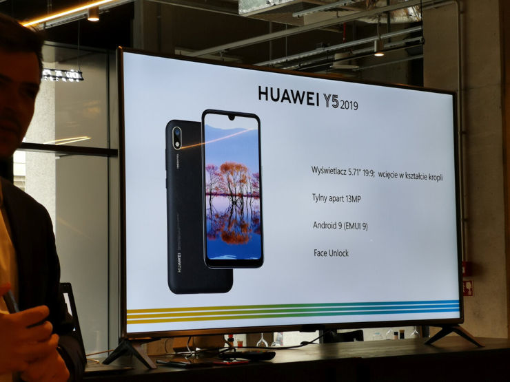 Huawei Y5 2019 - pojawi się w sprzedaży nieco później