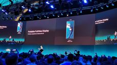 Prezentacja modelu Huawei Mate X