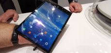 Składany smartfon/tablet od Royole
