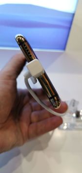 Nubia X na stoisku producenta