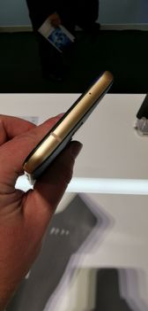 Hisense U30 na stoisku producenta Hisense U30 na stoisku producenta