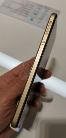 Hisense Rock V na stoisku producenta Hisense Rock V na stoisku producenta