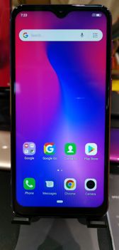 Ulefone S11 - czy układ aparatów czegoś nie przypomina?