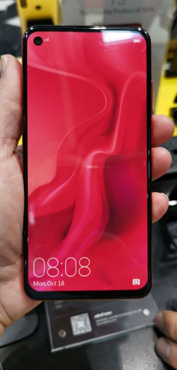 Ulefone T3 - flagowiec na 2019, na razie tylko jako atrapa 