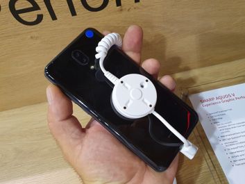 Sharp Aquos V