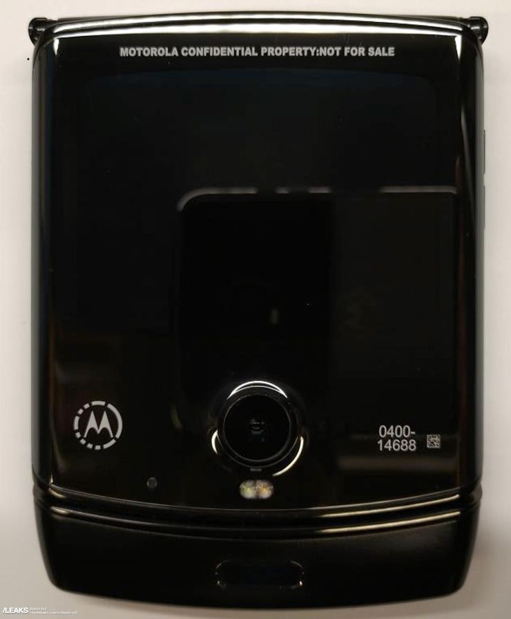 A tak Motorola Razr 2019 prezentuje się na żywo... A tak Motorola Razr 2019 prezentuje się na żywo...