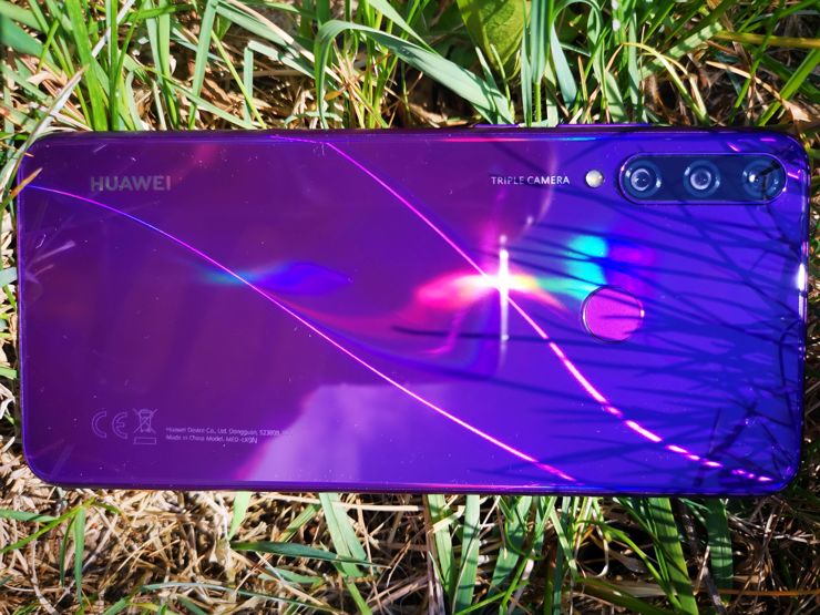 Huawei Y6p - refleksy na obudowie Huawei Y6p - refleksy na obudowie