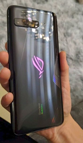 Asus ROG Phone 3 i zwiastun jego premiery