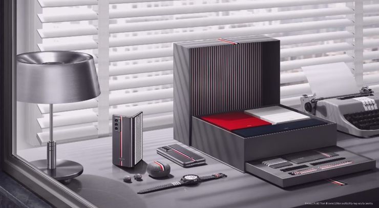 Samsung Galaxy Z Fold2 5G Thom Browne