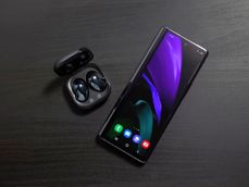 Samsung Galaxy Z Fold 2