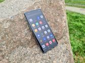 Lekkie krągłości wyświetlacza Oppo Reno 4 Pro Lekkie krągłości wyświetlacza Oppo Reno 4 Pro