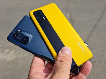 Xiaomi Mi 11i oraz realme GT