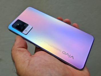 vivo V21 5G