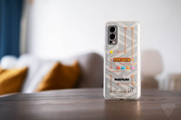 OnePlus Nord2 x PAC-MAN