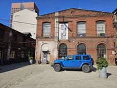 Nawet szare miasto nabierze kolorów w obiektywie Galaxy S23 Ultra